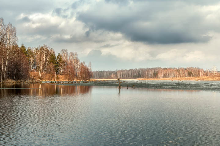 Апрель