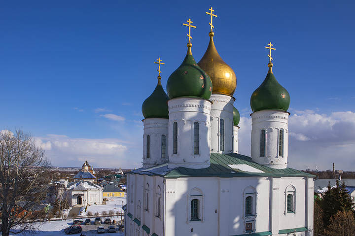 Успе́нский собо́р — кафедральный собор в городе Коломне