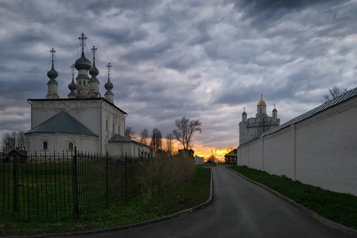 В закат