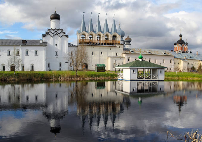 Тихвинский Богородичный Успенский монастырь