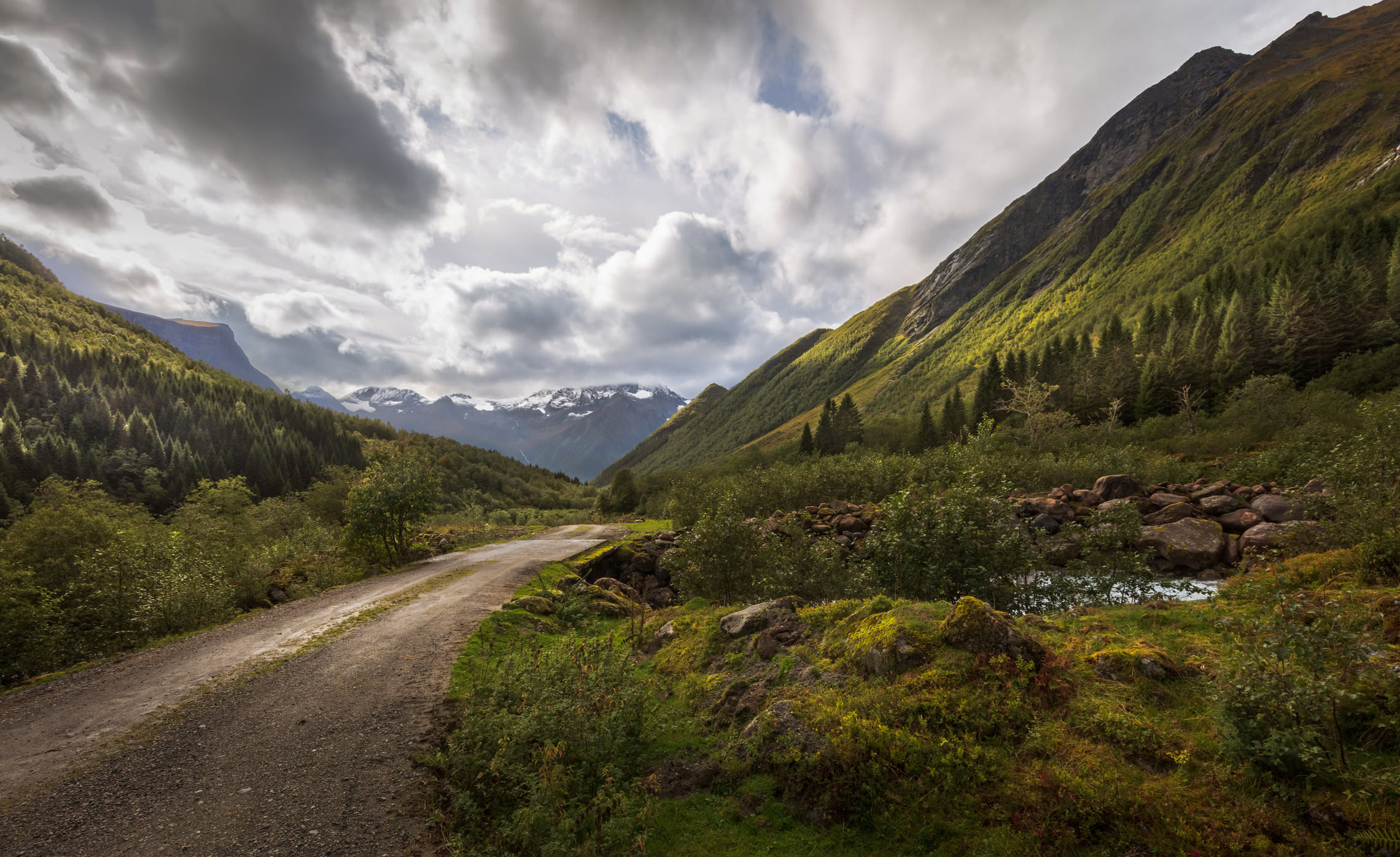 По горным дорогам Урке в Норвегии.