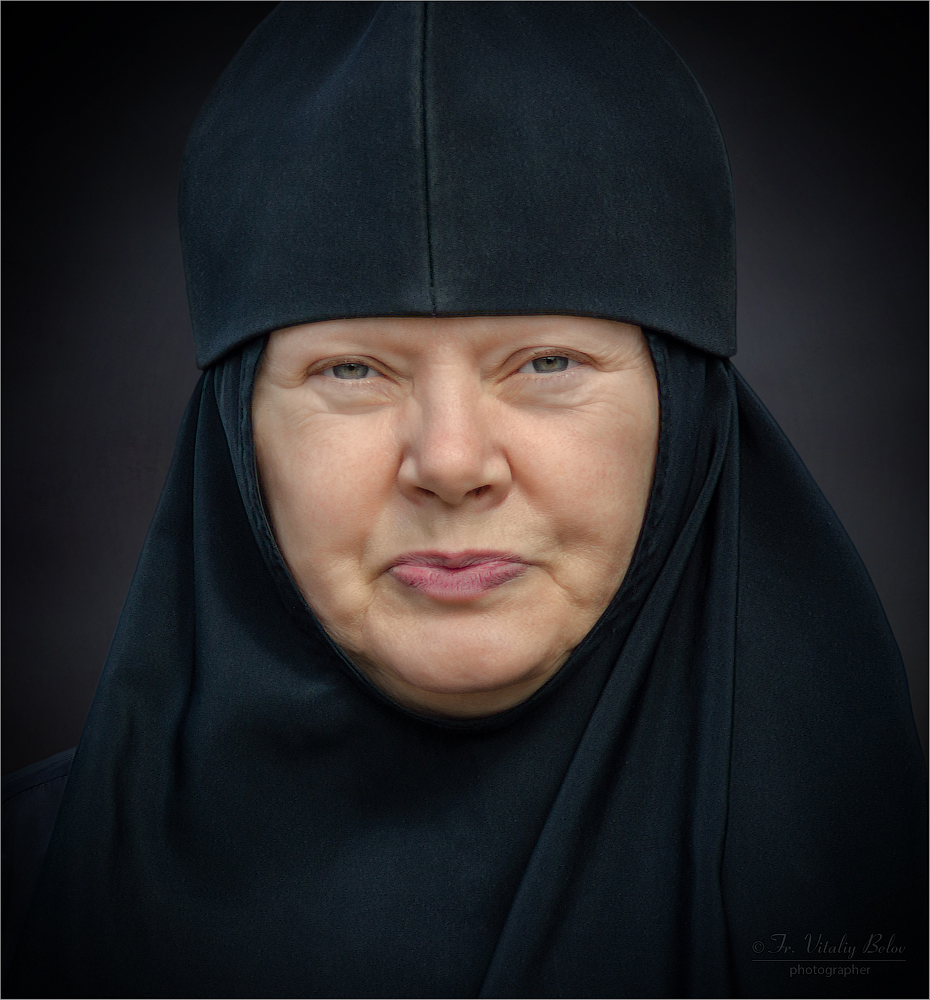 Портрет монахини