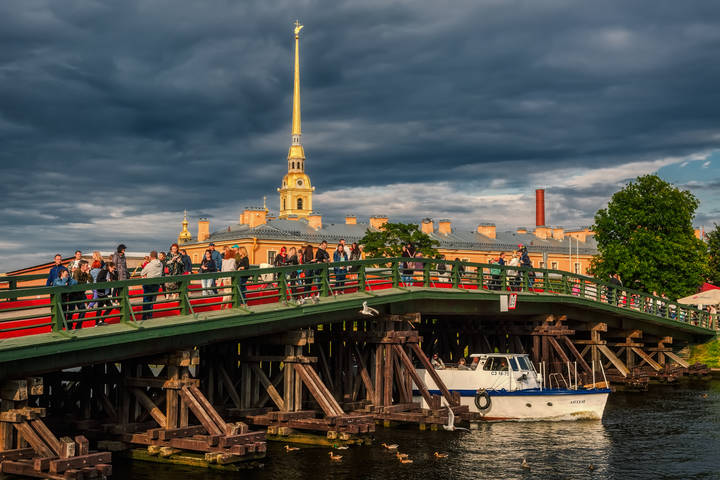 Фото питера сегодня реальное