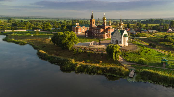 Мамонтова пустынь