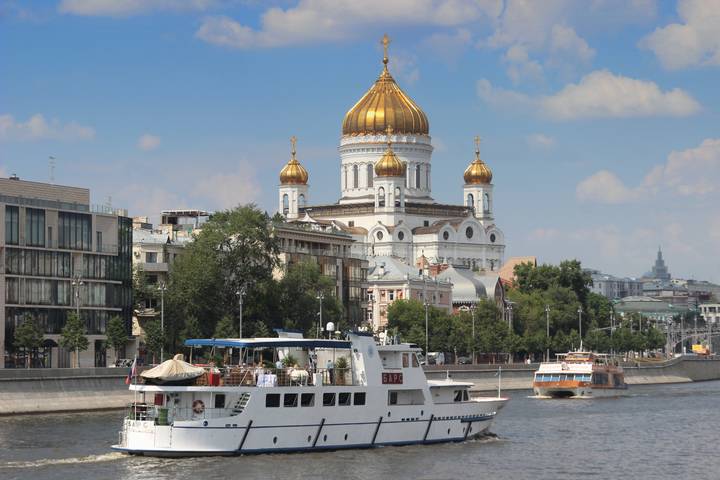 на встречных курсах