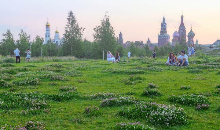 Отдых с видом на Кремль