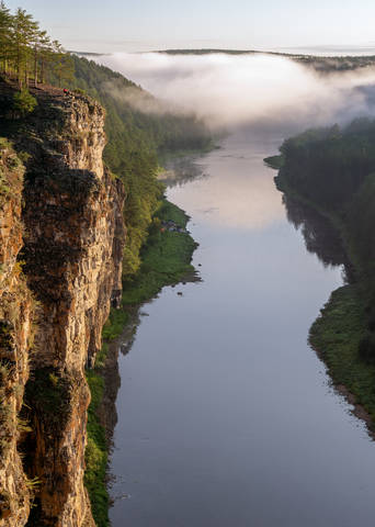 На краю