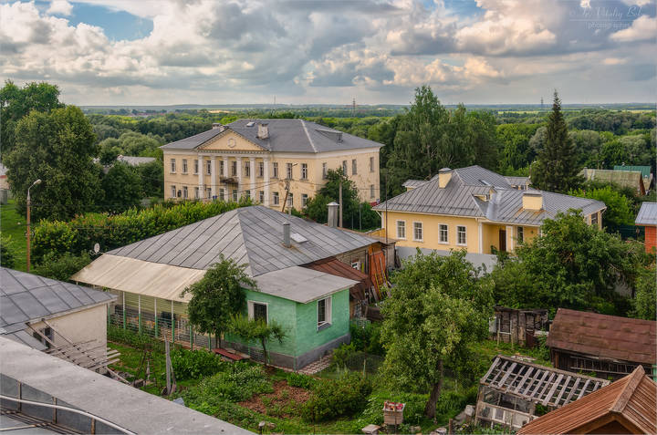 Над крышами домов Коломны