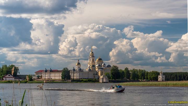 Летняя прогулка