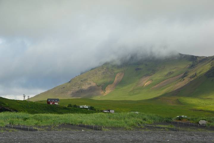 Маленькая страна