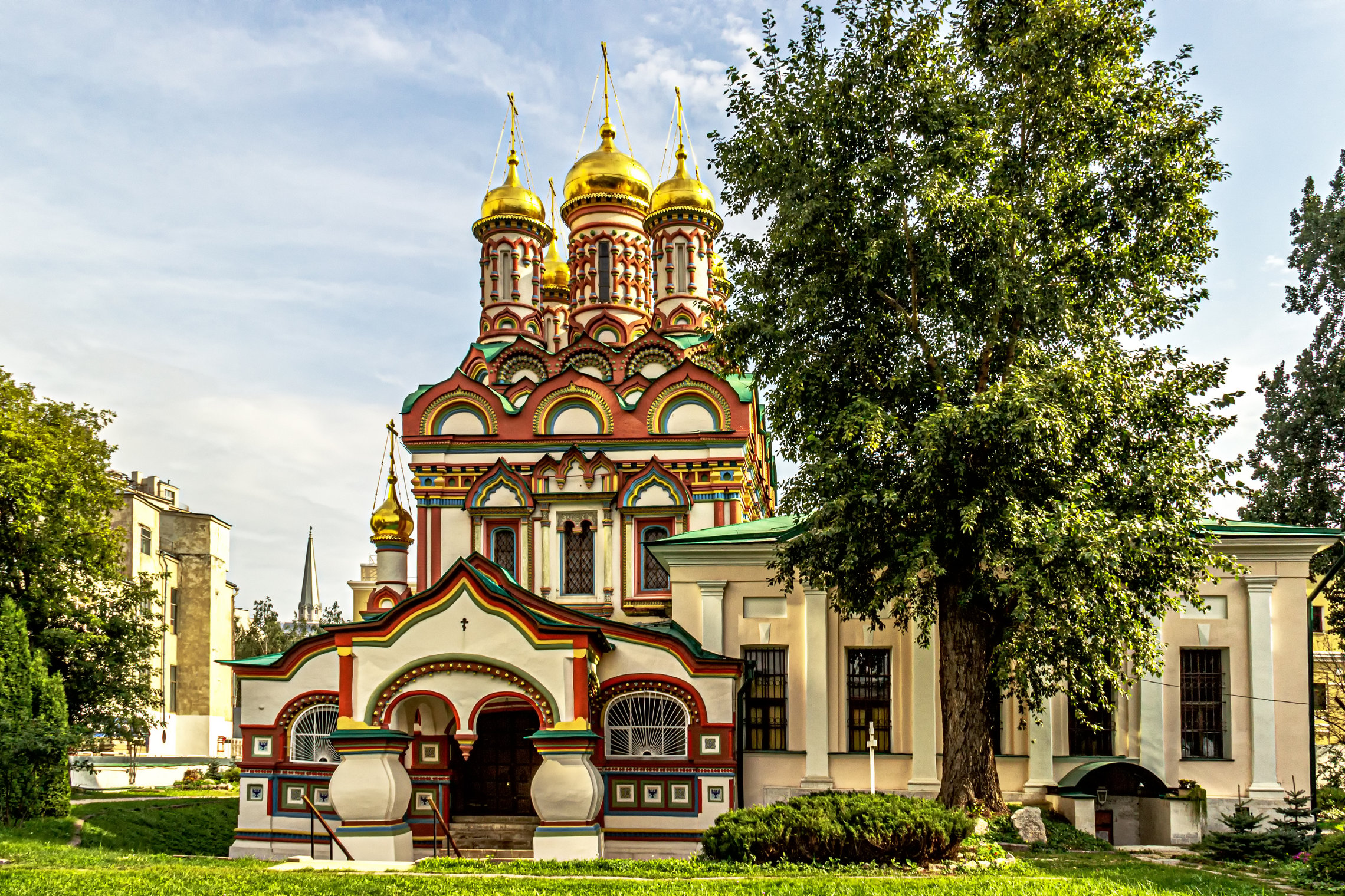 Храм на Берсеньевской набережной.