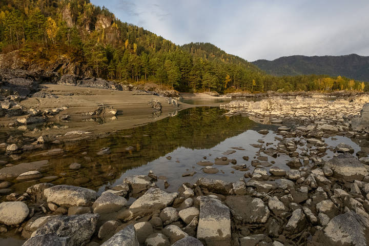 Камни Катуни.
