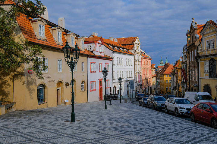 Прага