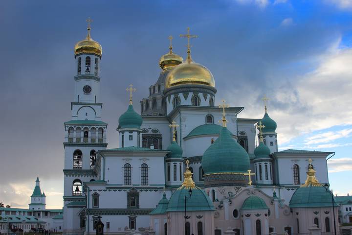 ненастный день