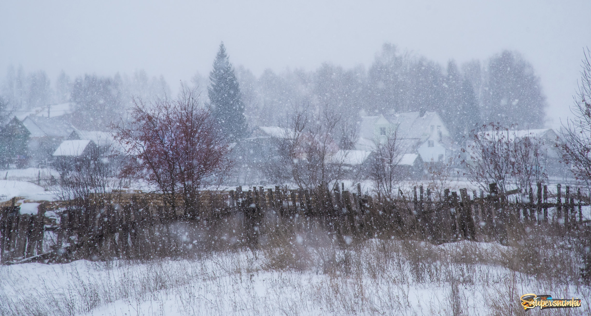 Снегопад в селе Верхнетроицкий