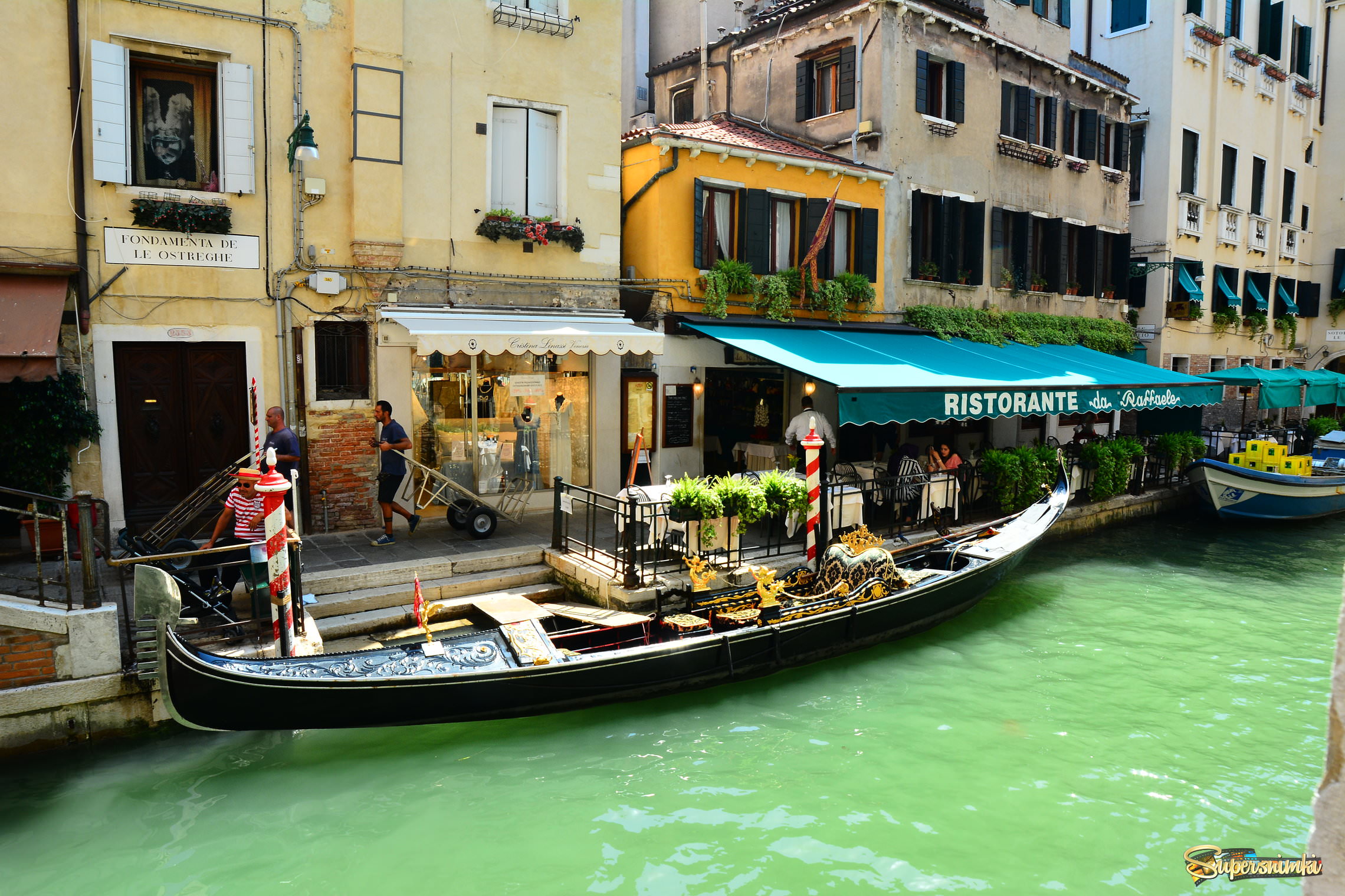 Зелёная вода Венеции