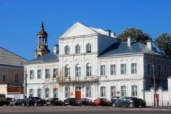 городок провинциальный