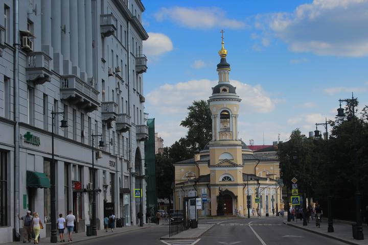 Рождественская церковь 