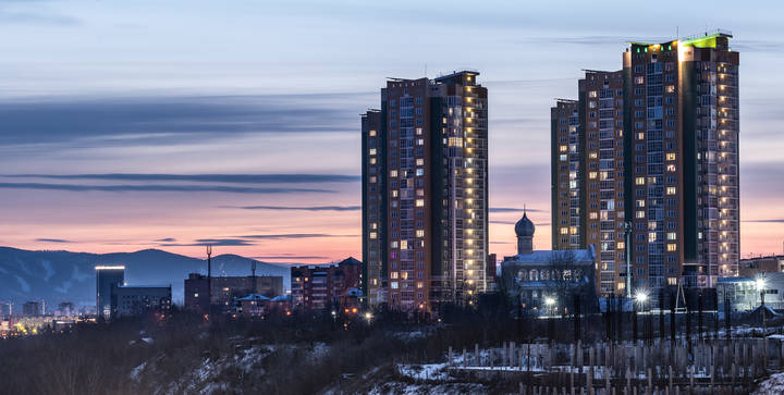 Не слышно шума городского...