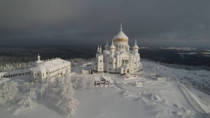 Белогорский Свято-Николаевский миссионерский мужской монастырь