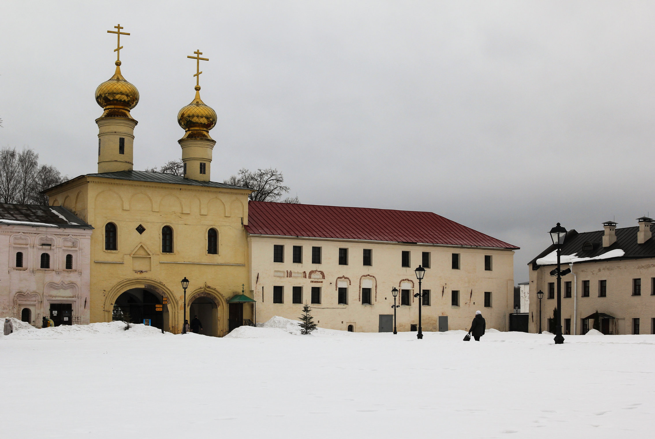 Тихвинский монастырь