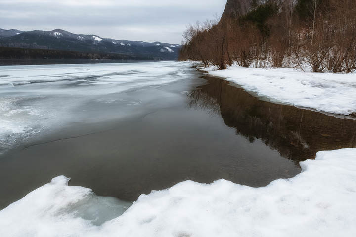 Весна