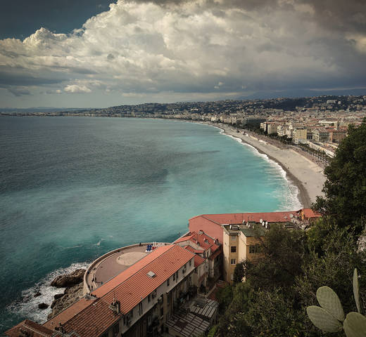 Туча и немного лазурного 