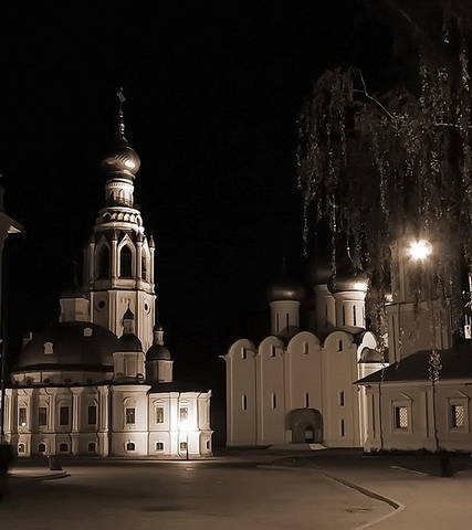 Вологодский Кремль в ночи.