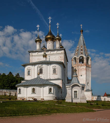 Троицкий собор в Троице - Никольском монастыре в  Гороховце. 
