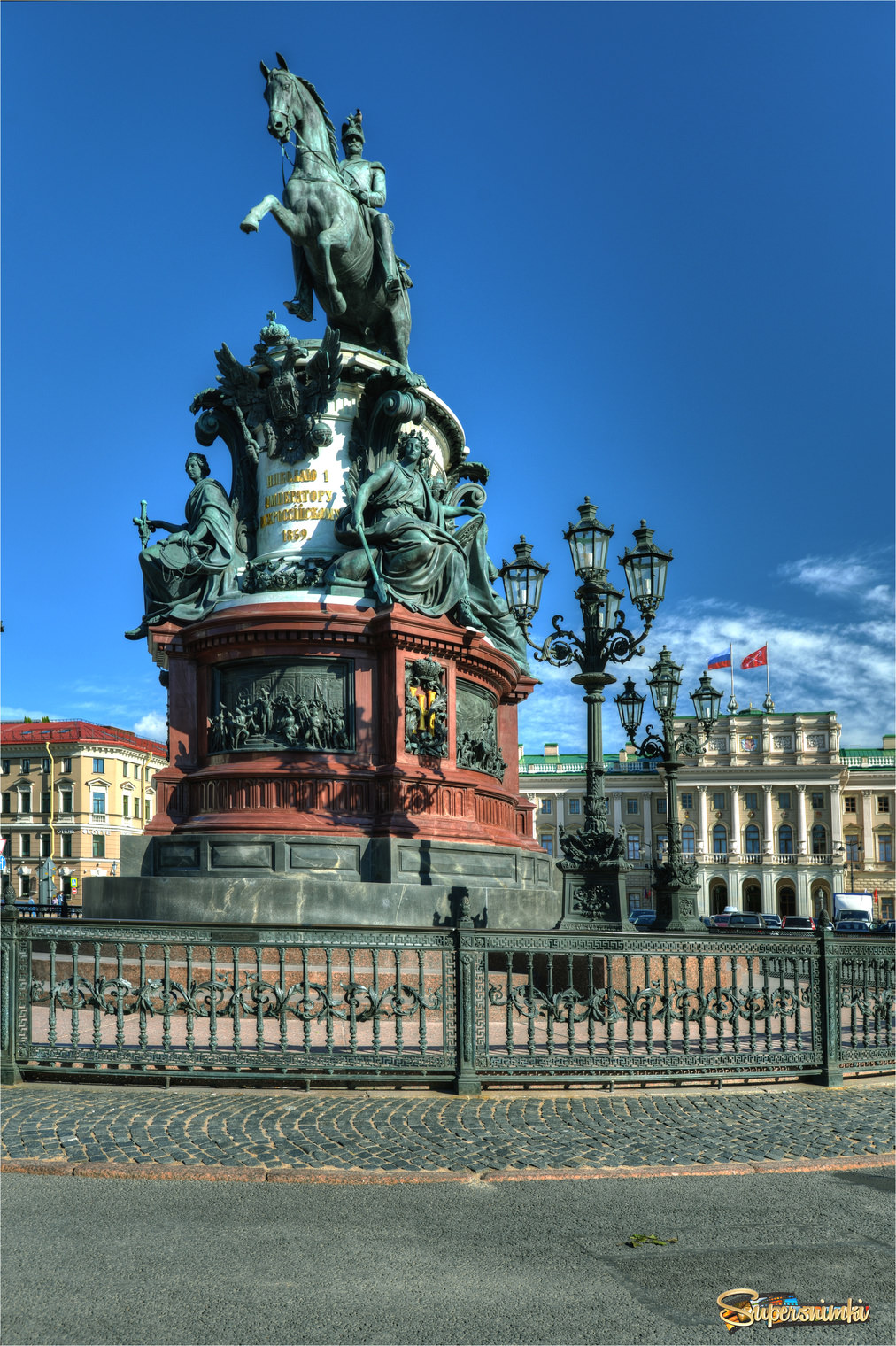  Памятник Николаю I