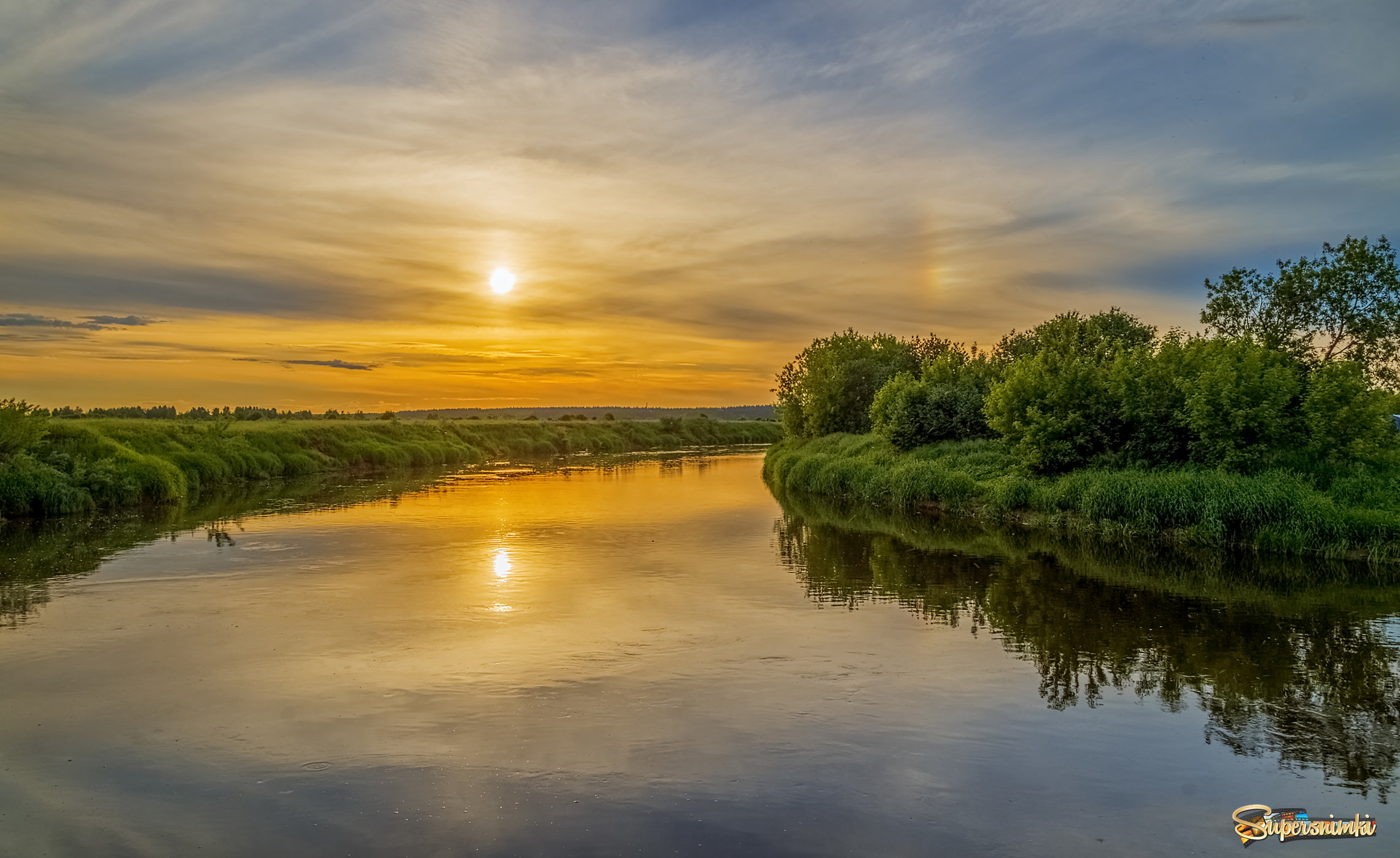 Июньский закат на берегах реки Клязьмы 