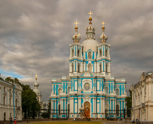 Смольный собор.