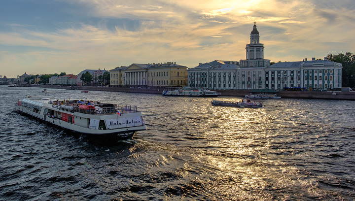В закатной подсветке