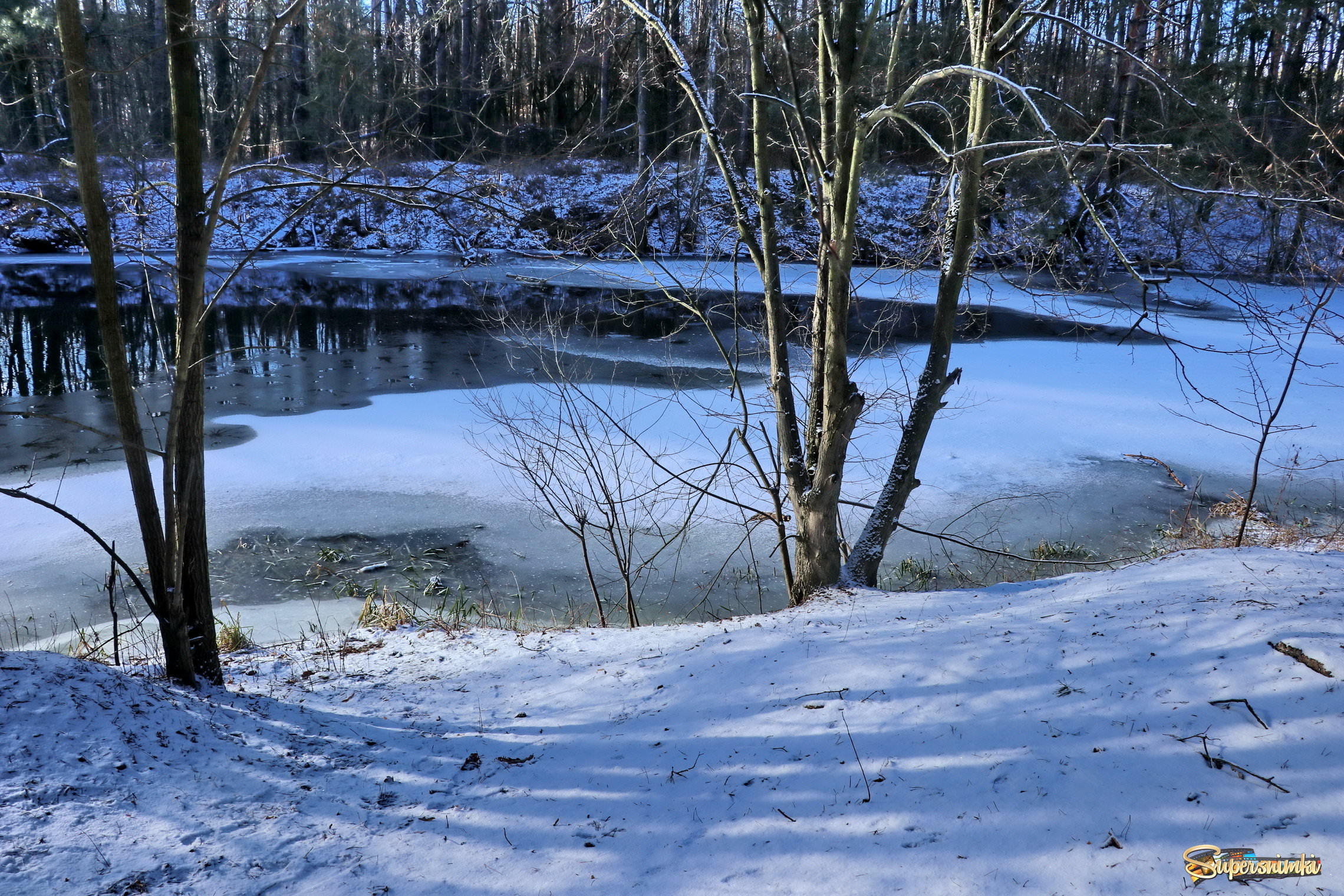  Зимняя речка.