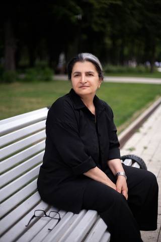 Художница Армине Хачатрян