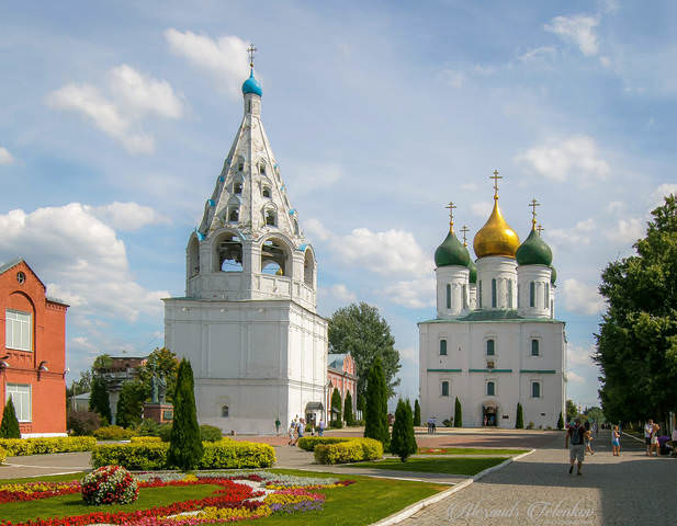 На Соборной площади в Коломне.
