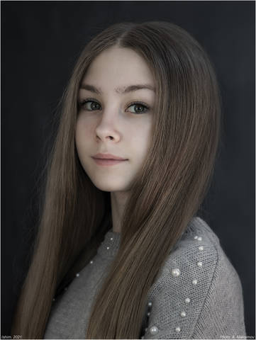 Юная скрипачка Злата Серебрякова