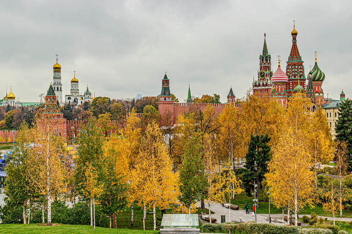 Осень в парке Зарядье ...