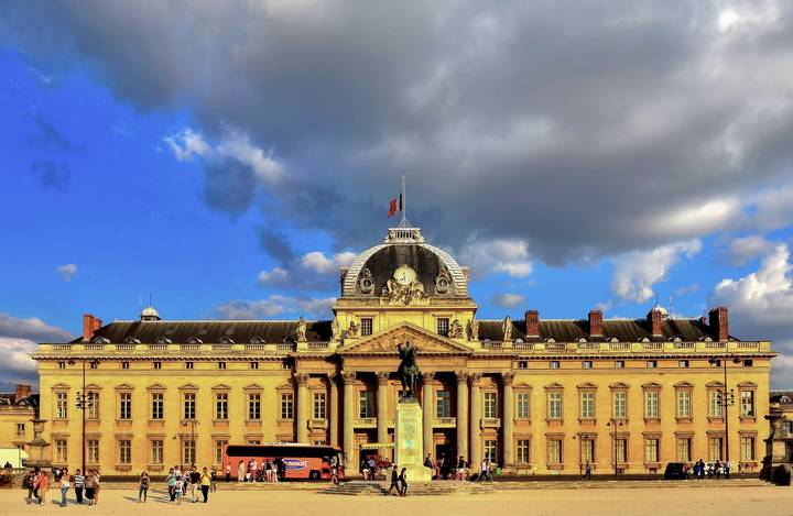 Ecole militaire