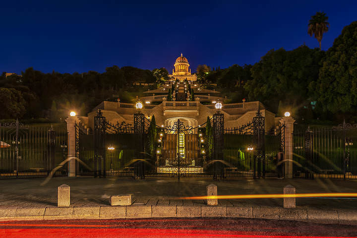 Бахайский храм