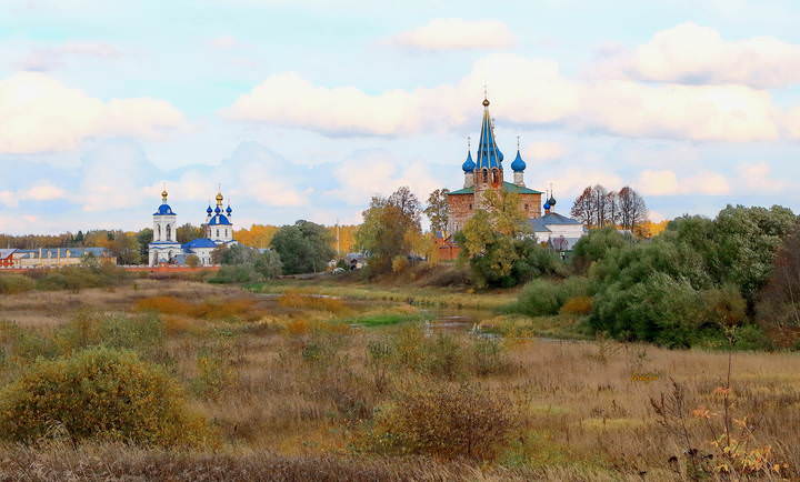 ...облачно...