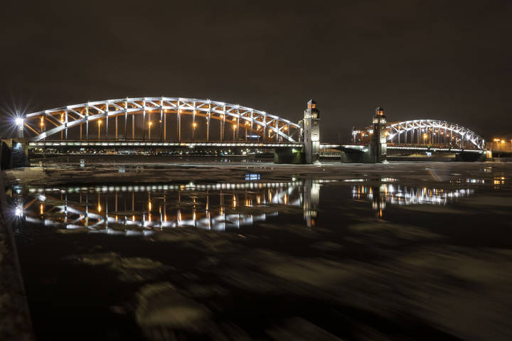 Мост императора Петра Великого или Большеохтинский мост