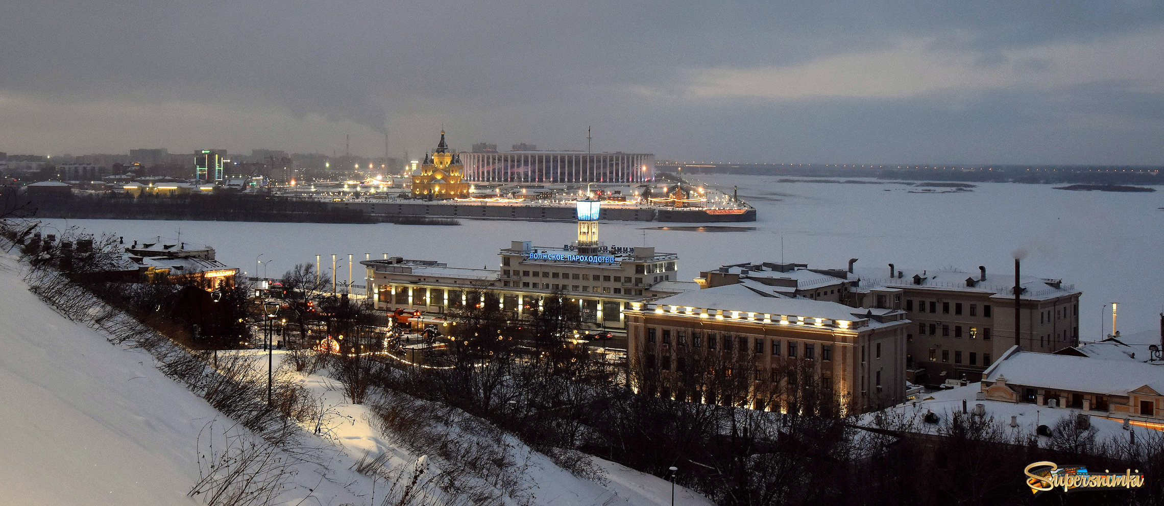 Ночной Дзержинск Нижегородской области зима