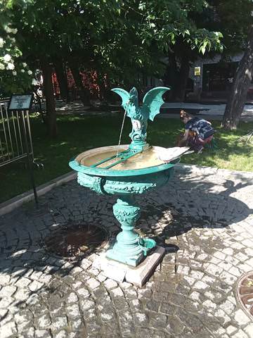 63c3fdf7e2cfda33e3153fd2