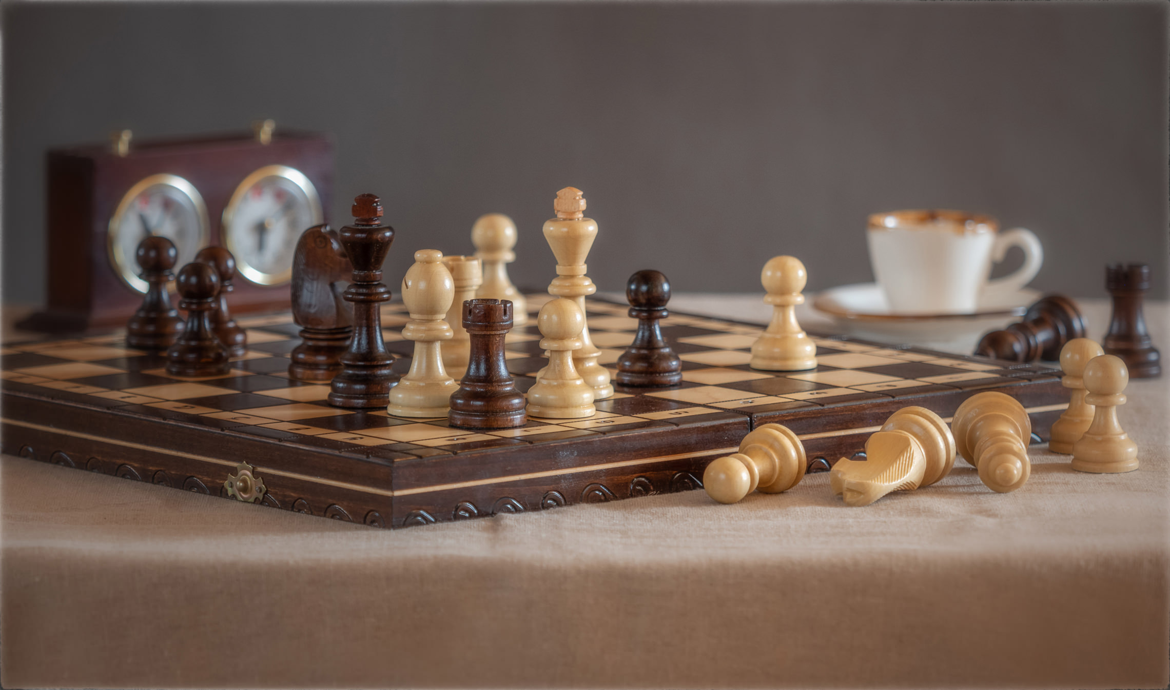 Этюды с шахматами