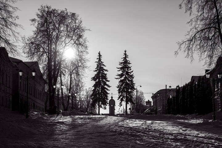 Силуэт морозного утра