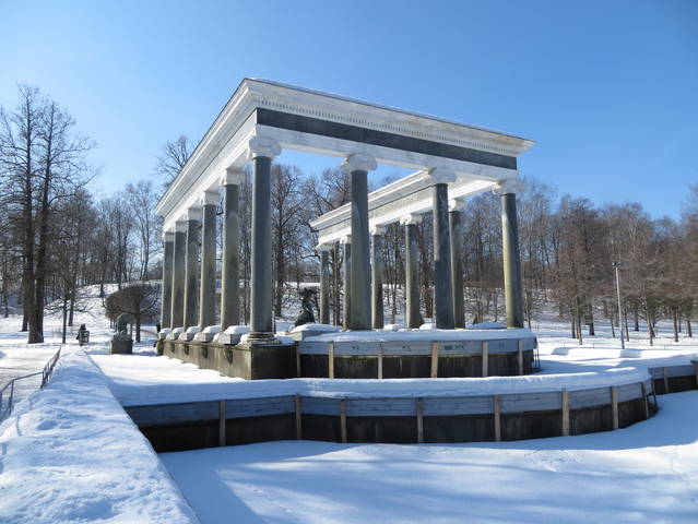 Петергоф. Львиный каскад.