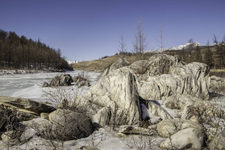Лёд и камень