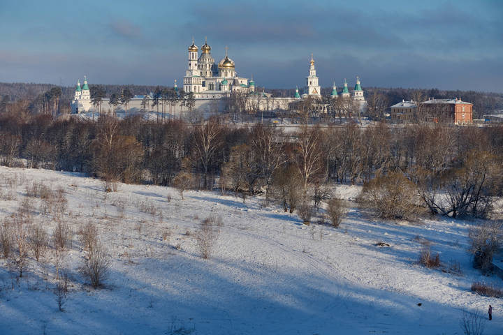 Первое апреля