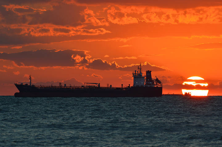 На Чёрном море...